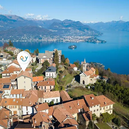 View On Hill Apartment Stresa