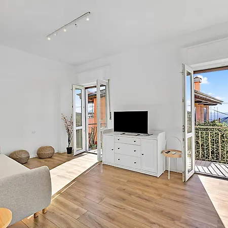 Luce Terra Apartment Stresa