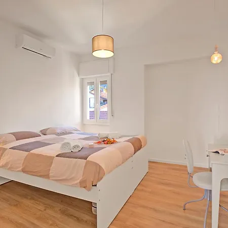 Luce Terra アパート ストレーザ