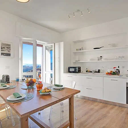 Luce Terra ストレーザ